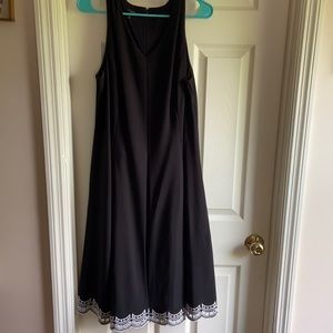 Talbots 14W Dress black w/white hem detail.